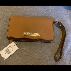 Michael Kors Tan Phone Wallet Wristlet NEW